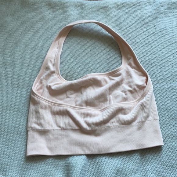 NWOT Fabletics Piper seamless halter  bralette II.  Light pink color - Picture 2 of 5